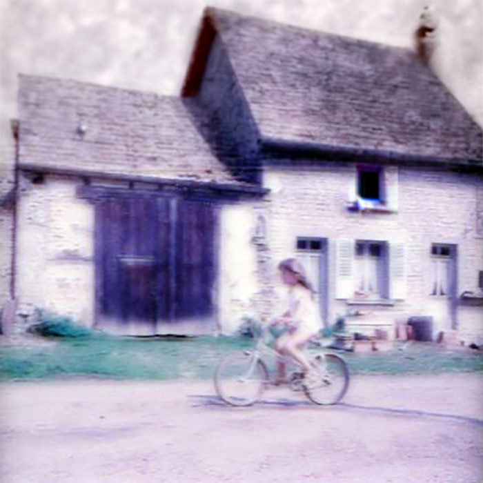 Pascale a vélo rue de la bouverie, Heuilley le Grand EN 1971